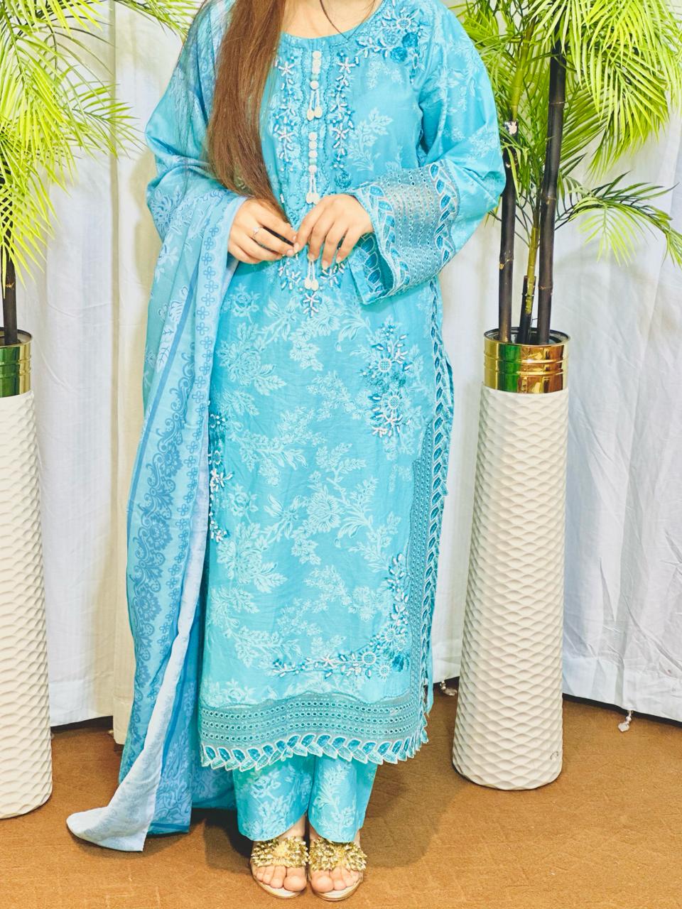 Royal Gardon 3 piece Premium Lawn Ready to Wear Suit