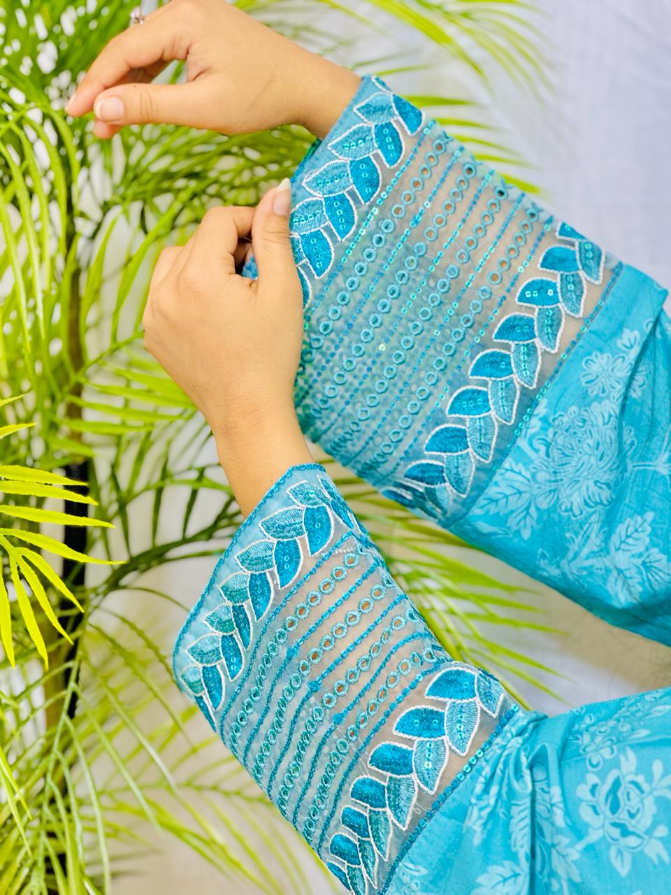 Royal Gardon 3 piece Premium Lawn Ready to Wear Suit