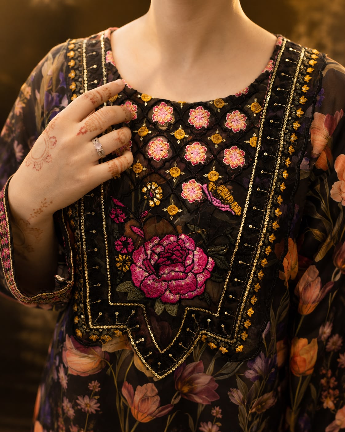 Midnight Bloom | Luxury 3-Piece Emdroidered Suit